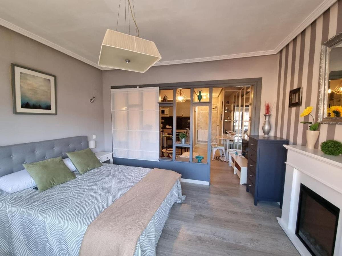 603A Coqueto Estudio En El Centro Oviedo Ngoại thất bức ảnh